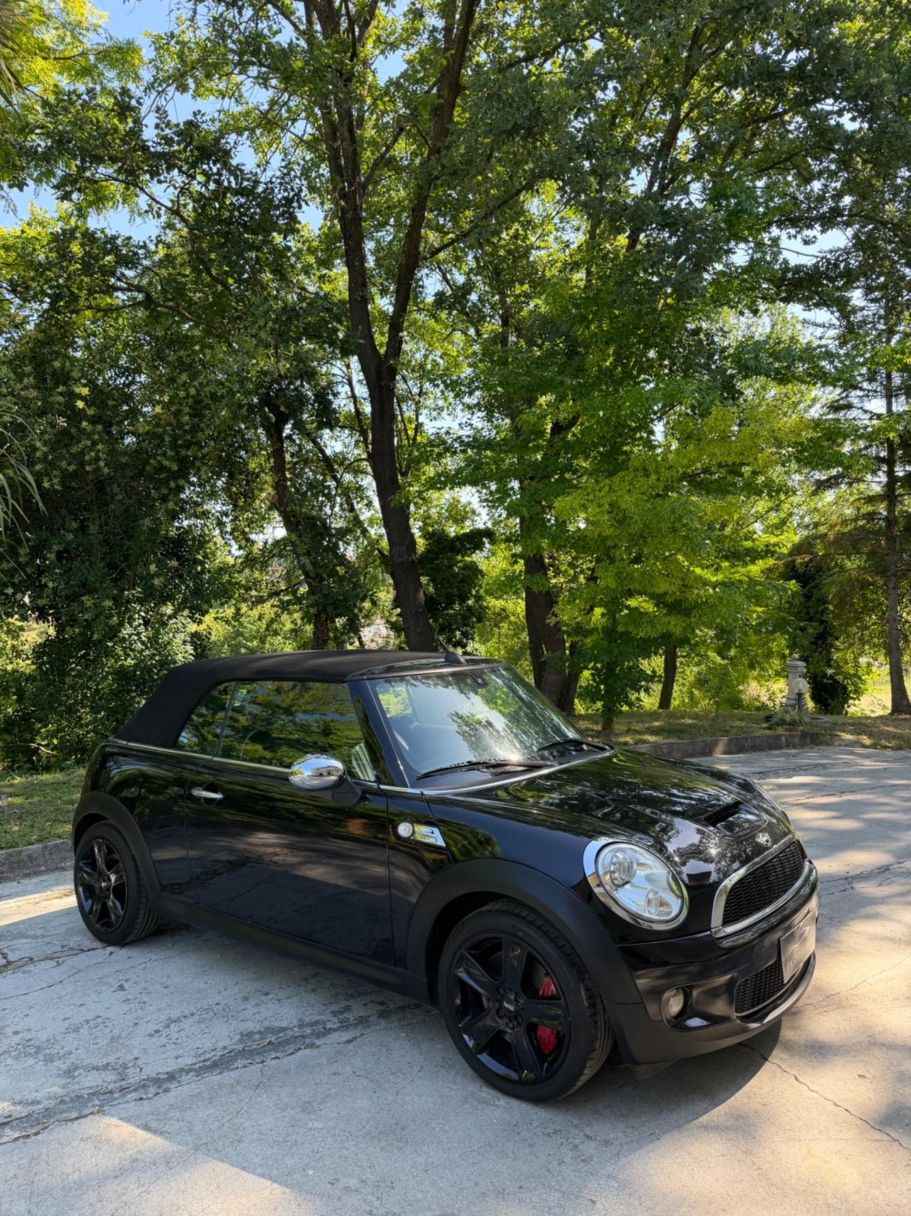Mini John Cooper Works Cabrio S JHON