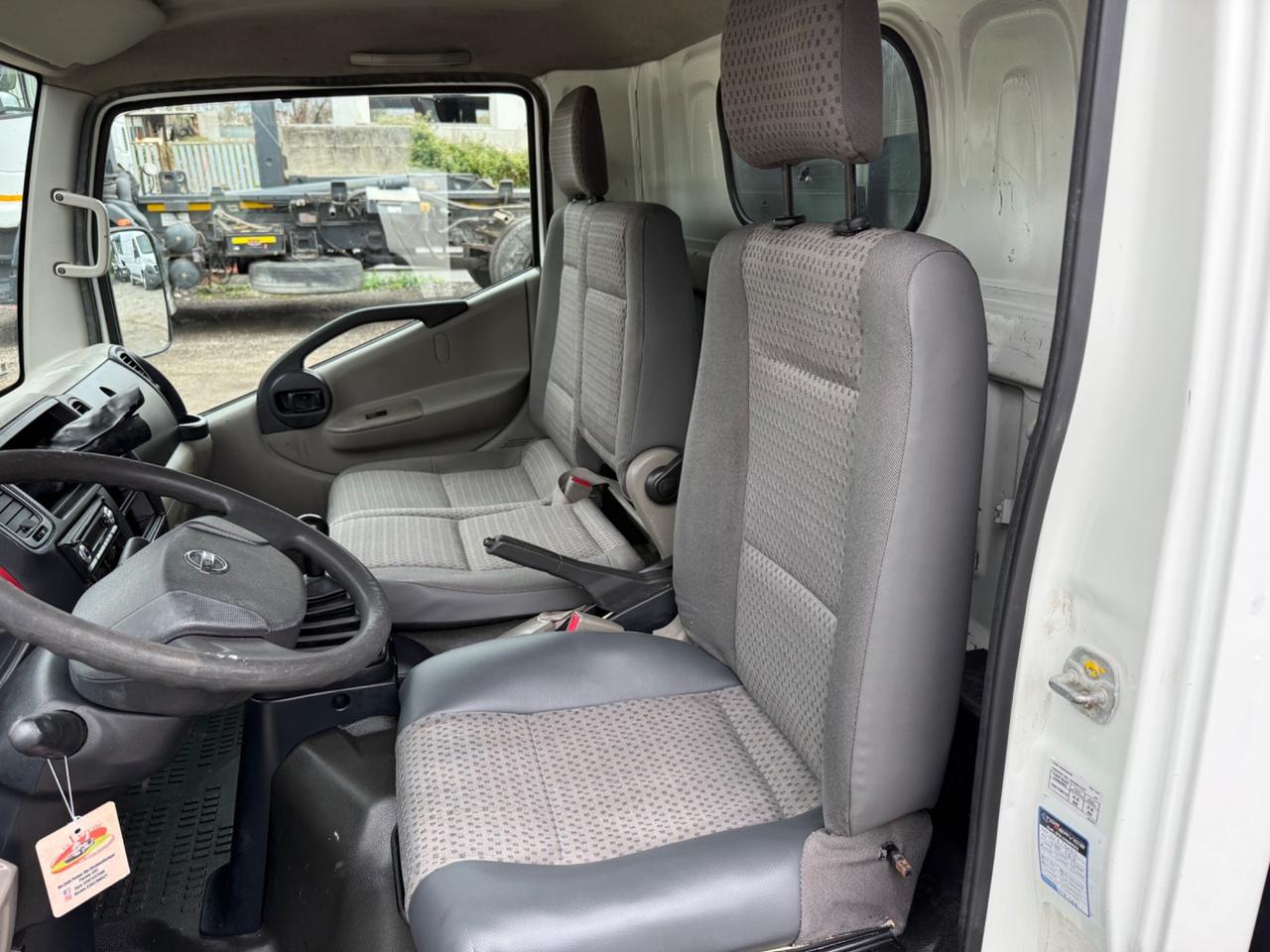 Nissan Cabstar 35.13 Cassone Fisso