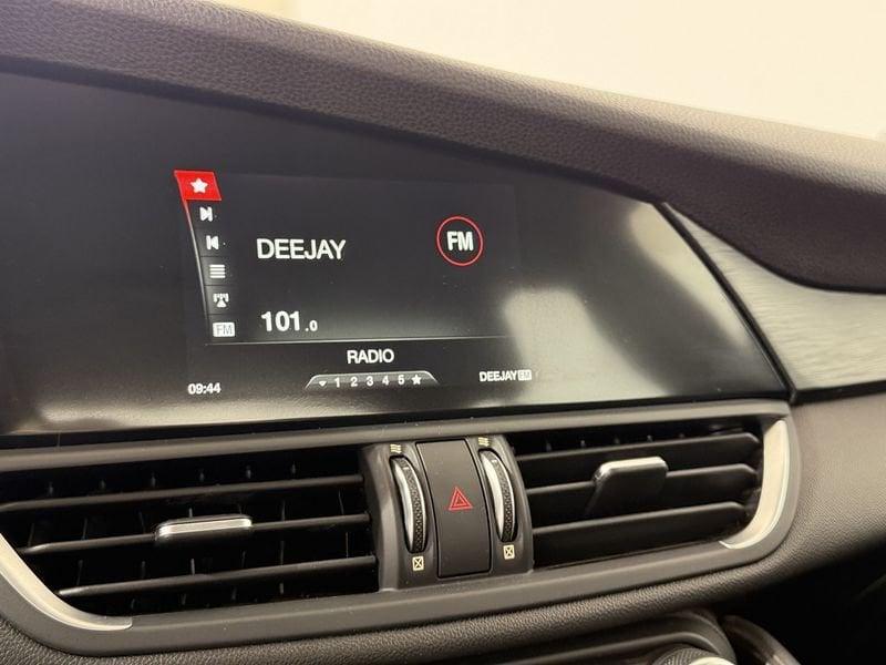 Alfa Romeo Giulia Giulia 2.2 t Giulia 150cv