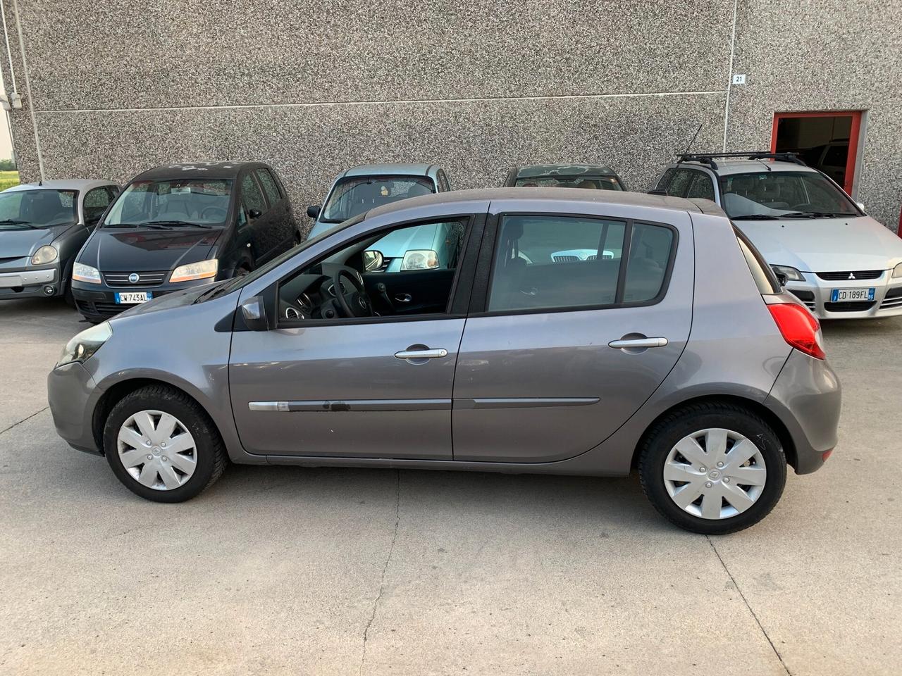 Renault Clio 1.2 16V 5 porte GPL