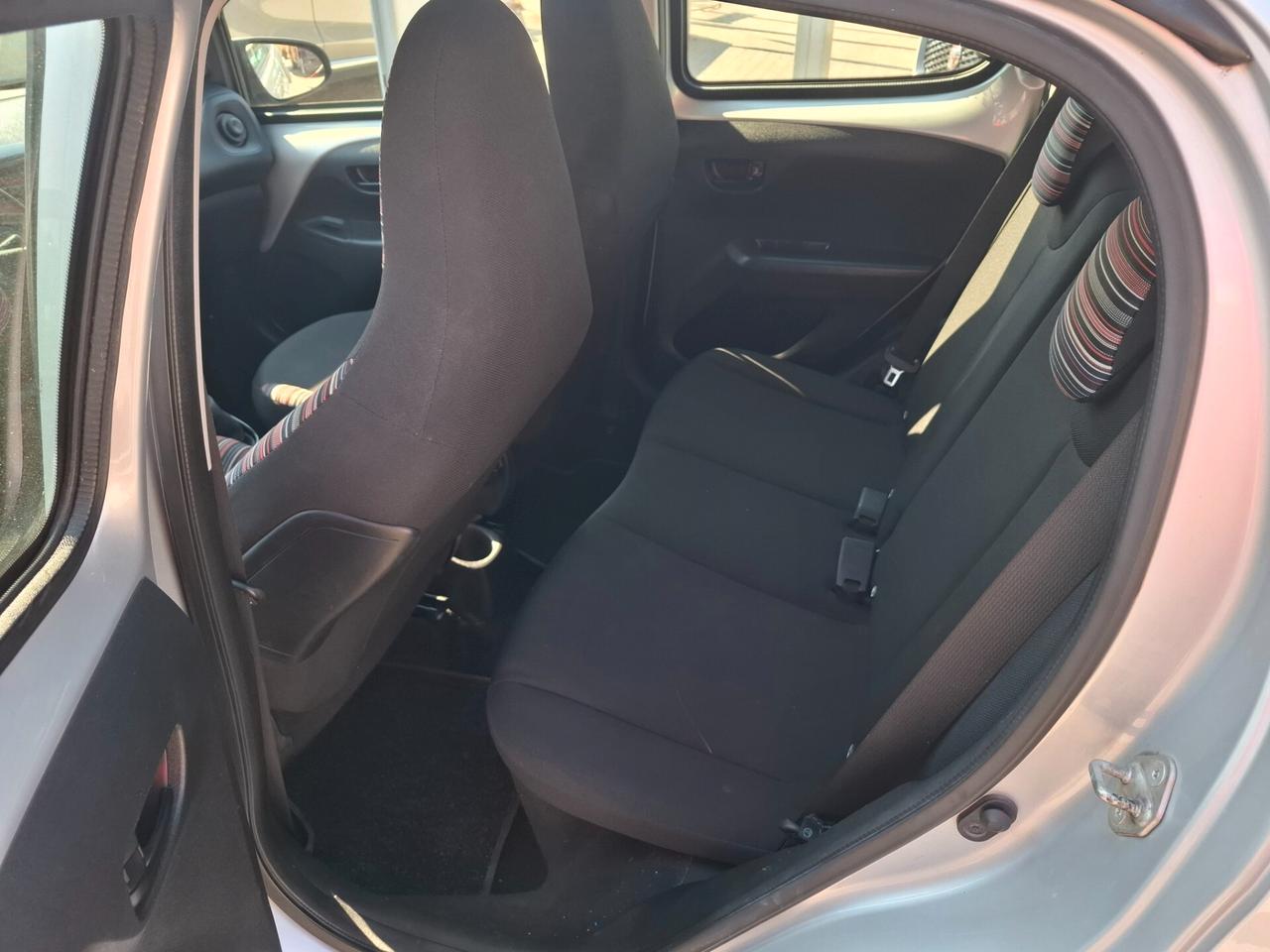 Citroen C1 VTi 72 ETG 5 porte anno 2019