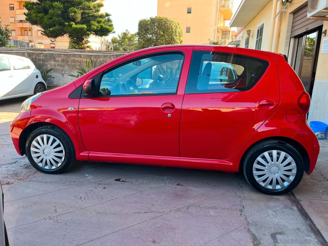 TOYOTA AYGO 1.0 68CV 2008 EURO 5 FULL BENZINA