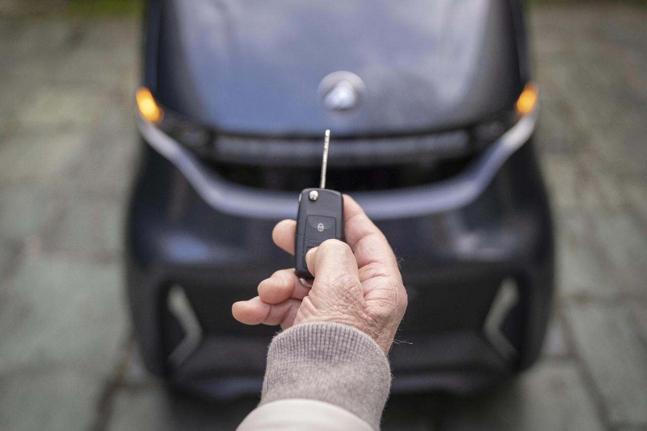 Cabin Active Virea - Muvia - Auto senza patente - Dispositivo medico - Scooter cabinato