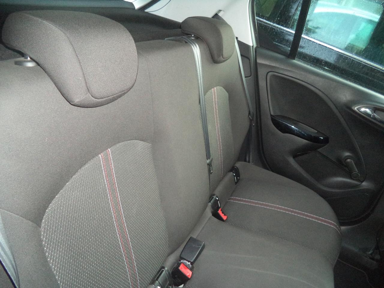 Opel Corsa 1.4 90CV GPL Tech 5 porte Innovation