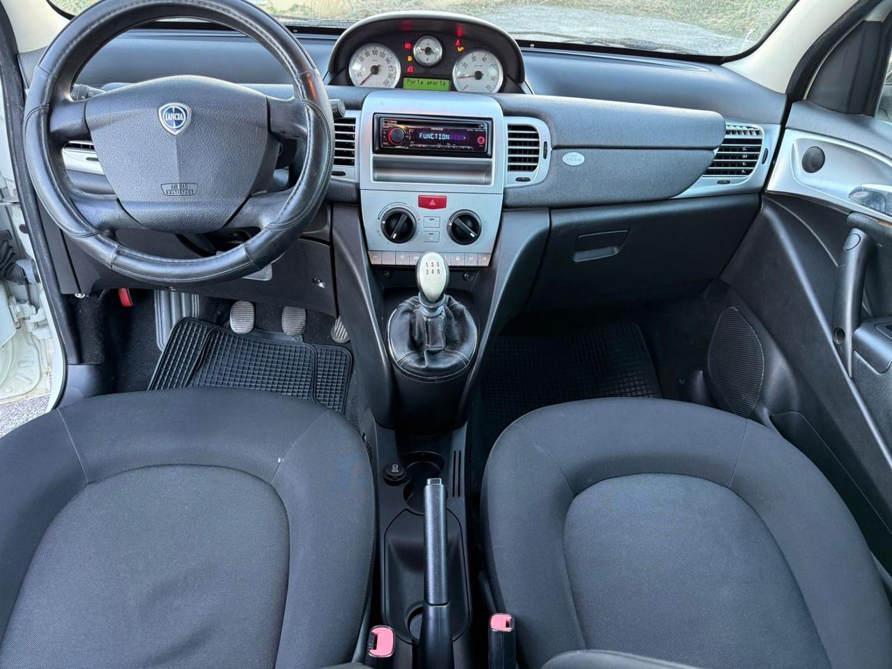 Lancia Ypsilon 1.2 69 CV 5 porte GPL Ecochic Gold