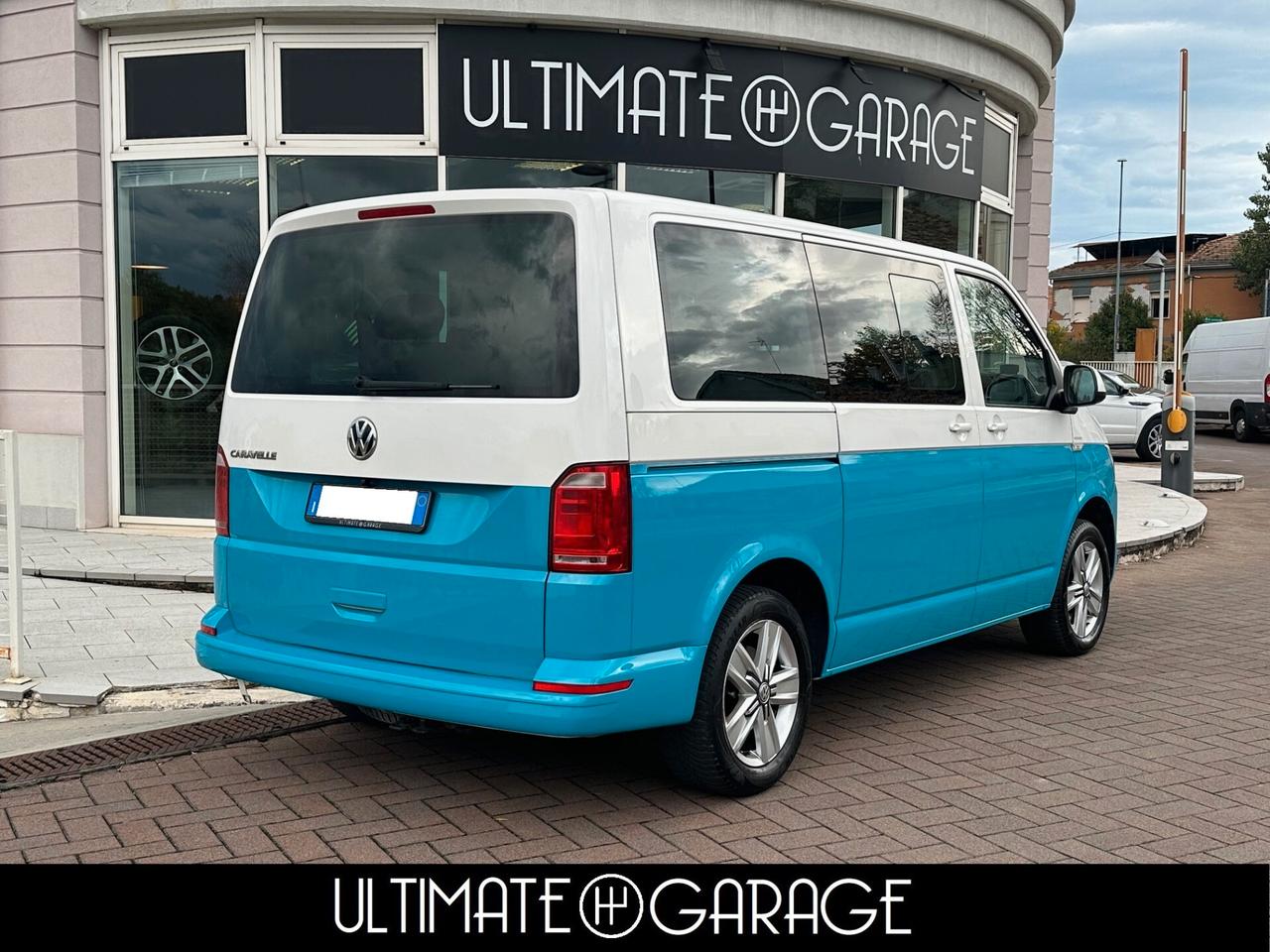 Volkswagen Multivan T6 Caravelle 2.0 TDI DSG Comfortline 9 posti Bicolor