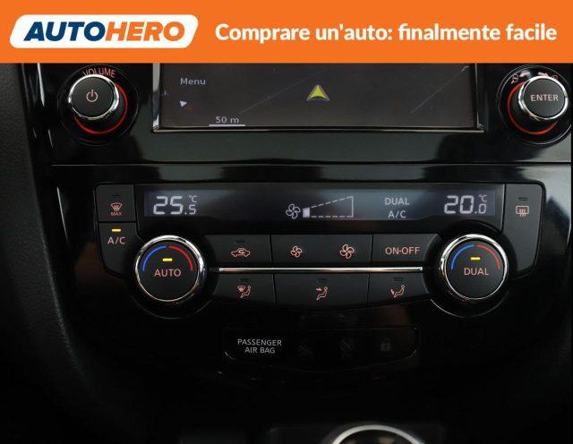NISSAN Qashqai 1.2 DIG-T N-Connecta
