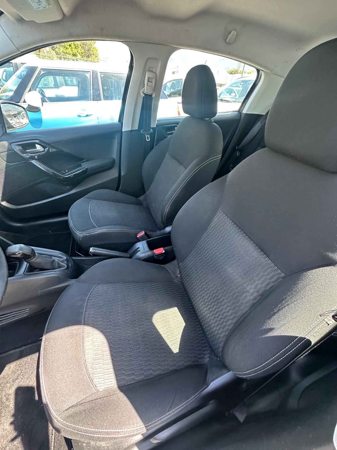 Peugeot 208 BlueHDi 75 5 porte Active