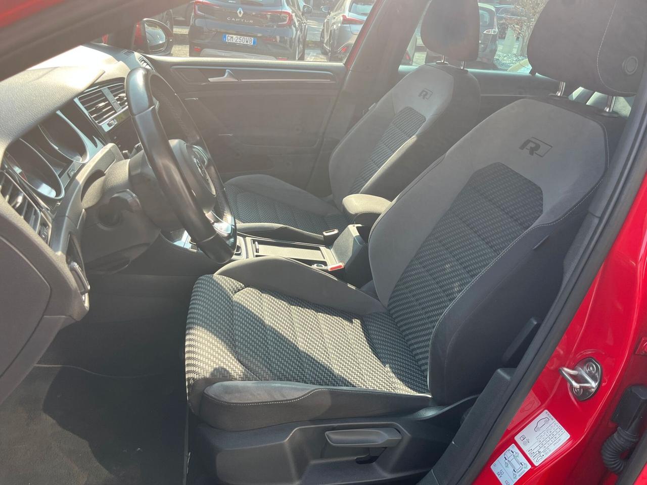 Volkswagen Golf 1.0 TSI 85 CV 5p. Trendline R-Line BlueMotion Technology
