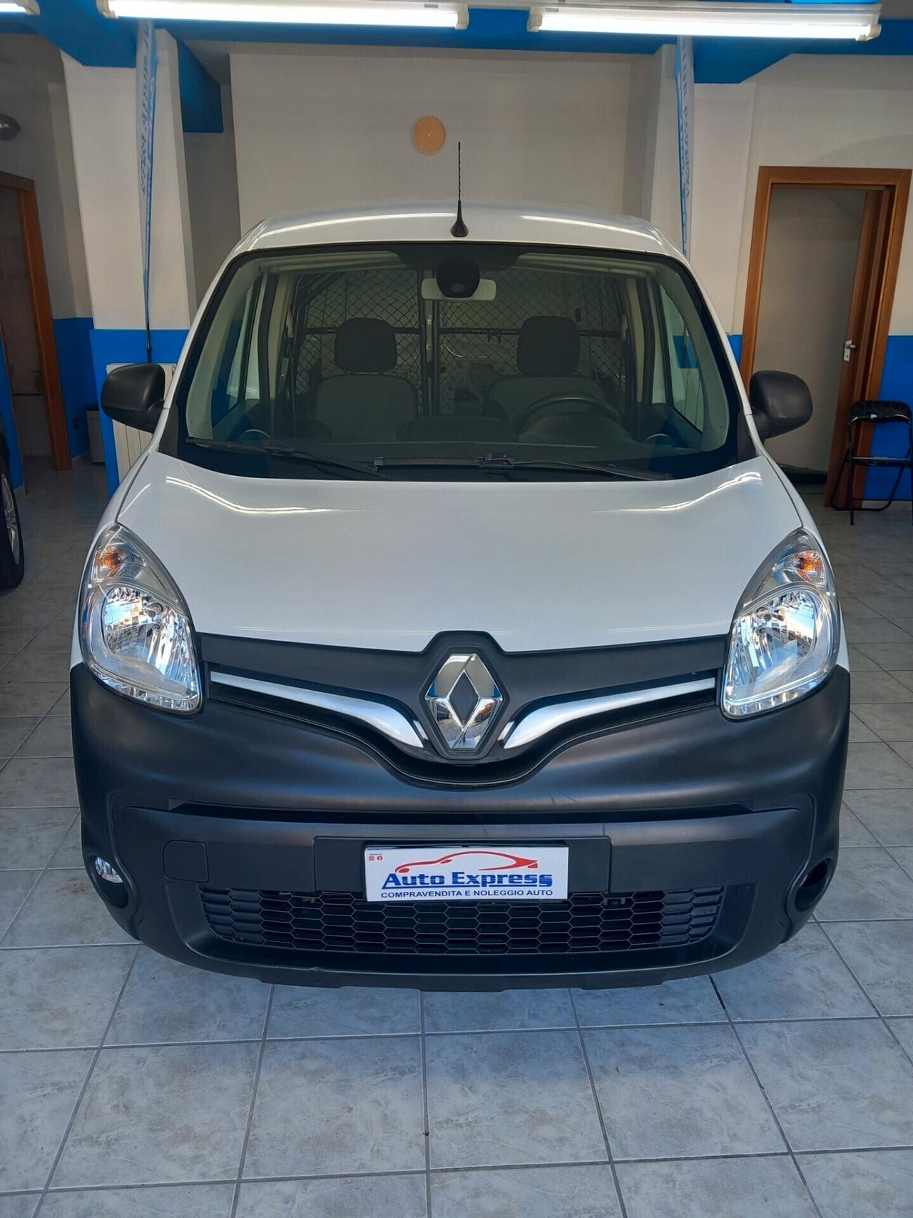 Renault Kangoo anno 2020 1.5 diesel 131 mila km