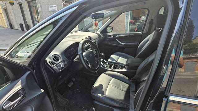 Ford S-Max 2.0 TDCi 163CV Titanium DPF aut.