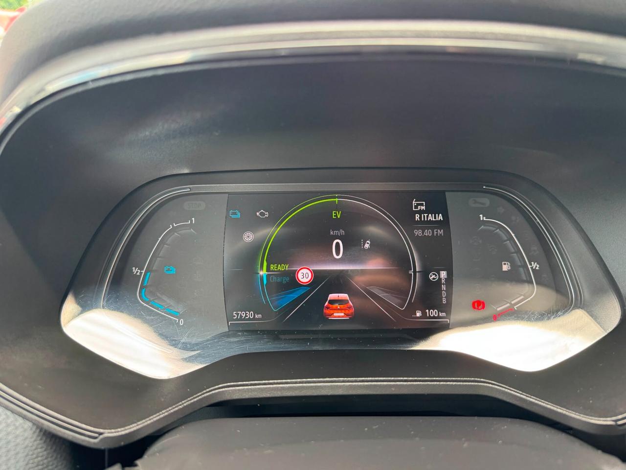 Renault Clio Full Hybrid E-Tech 145 CV 5 porte Equilibre