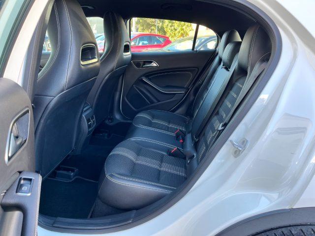 MERCEDES-BENZ GLA 180 d Automatic Sport