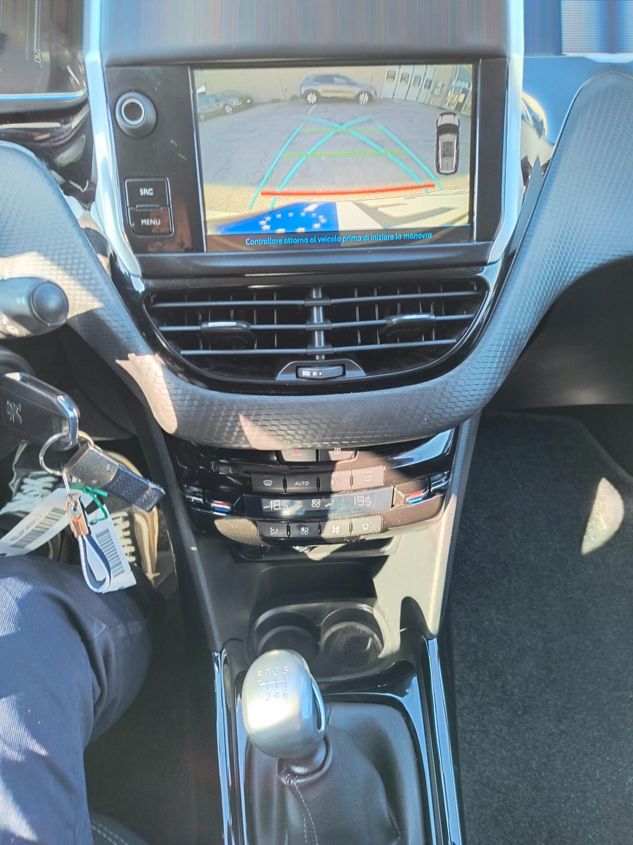 Peugeot 2008 BlueHDi 120 S&S Allure