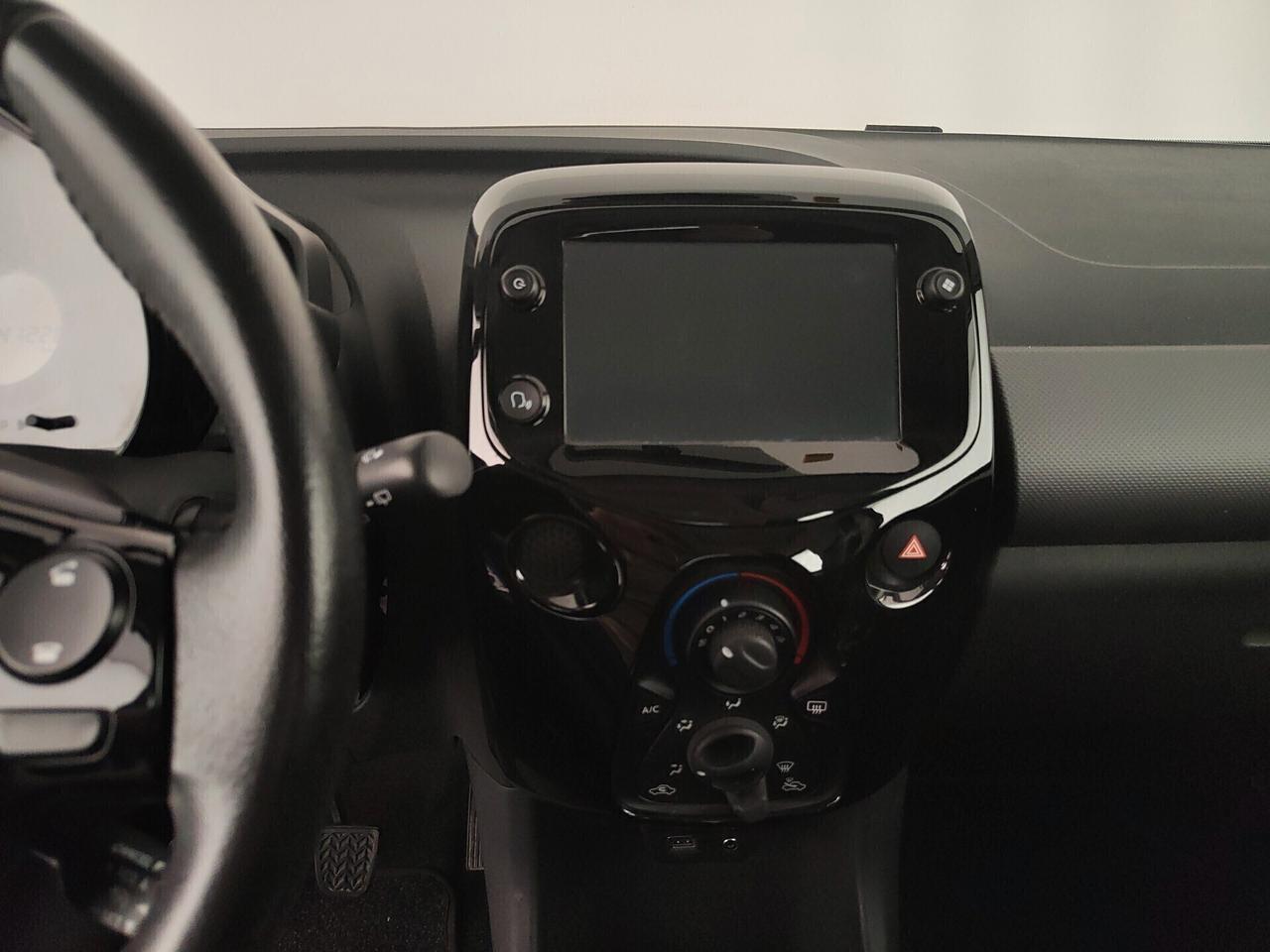 Peugeot 108 VTi 72 S&S 5 porte Allure