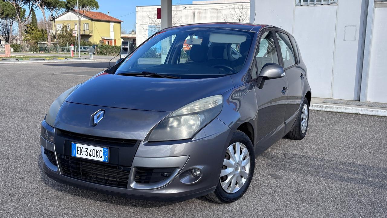 Renault Scenic Scénic X-Mod 1.5 dCi 110CV EDC Dynamique
