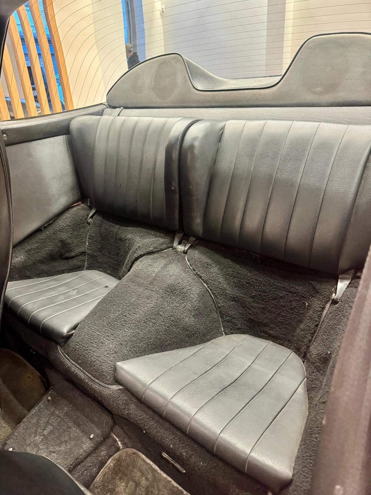 Porsche 911 Carrera 2.7 MFI (1976) - 210 CV RARA