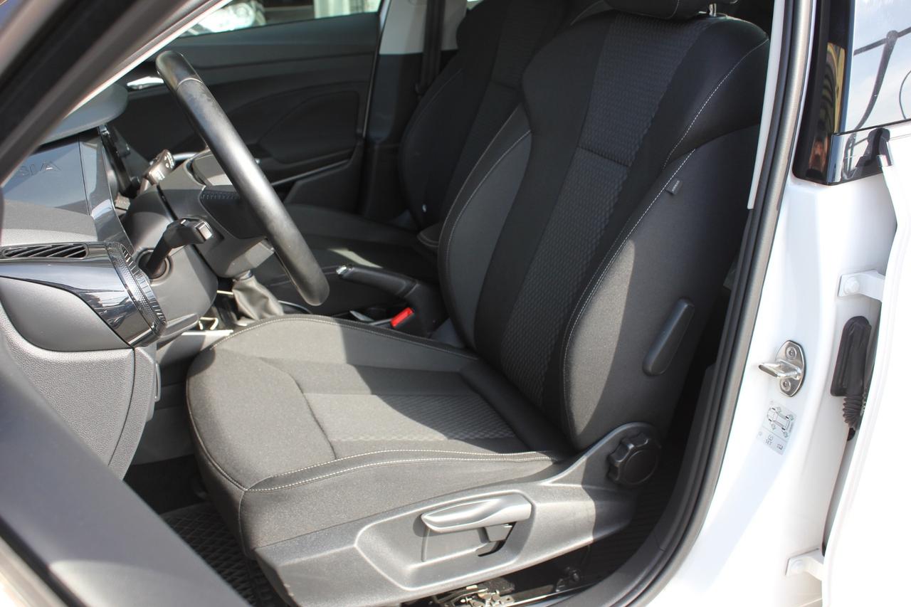 SKODA FABIA 1.0 TSI DSG 110 CV STYLE APPLE CAR PLAY SENSORI