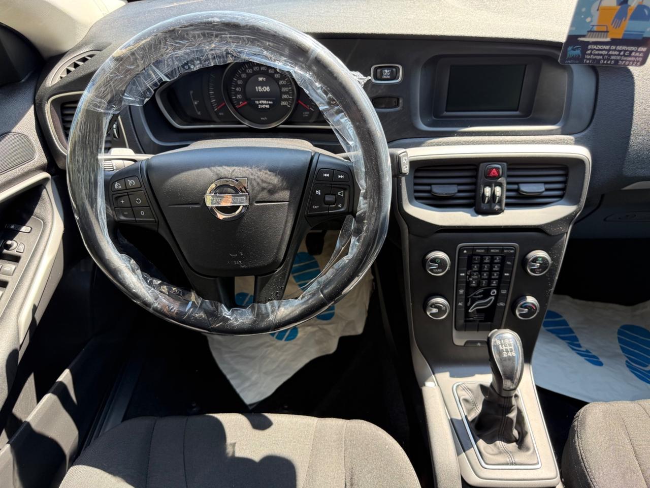 Volvo V40 D2 1.6 Diesel 115 cv - Neopatentati