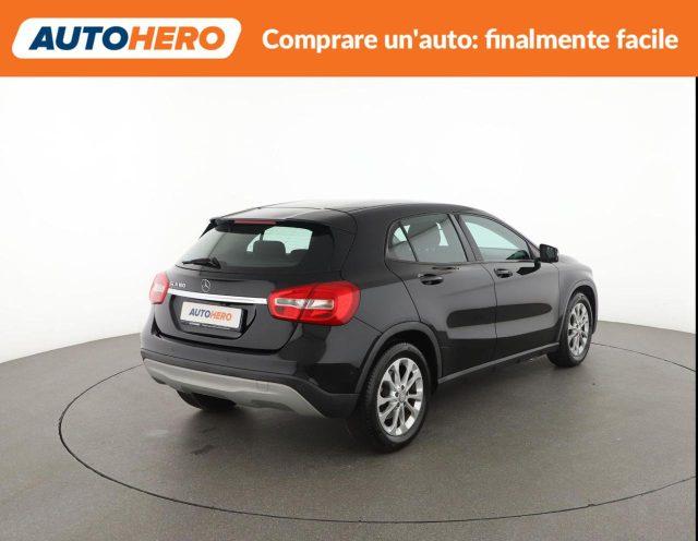 MERCEDES-BENZ GLA 180 Executive