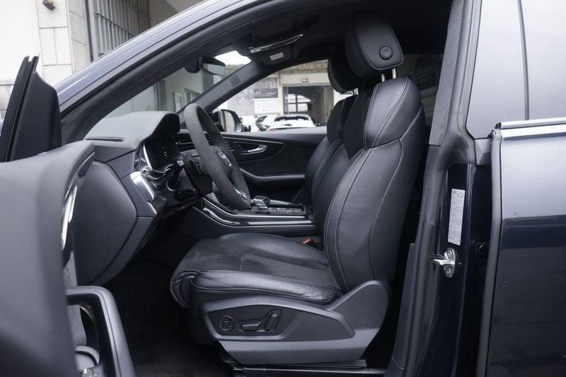 Audi SQ8 Audi SQ8 TFSI quattro tiptronic PROMOZIONE Unicoproprietario