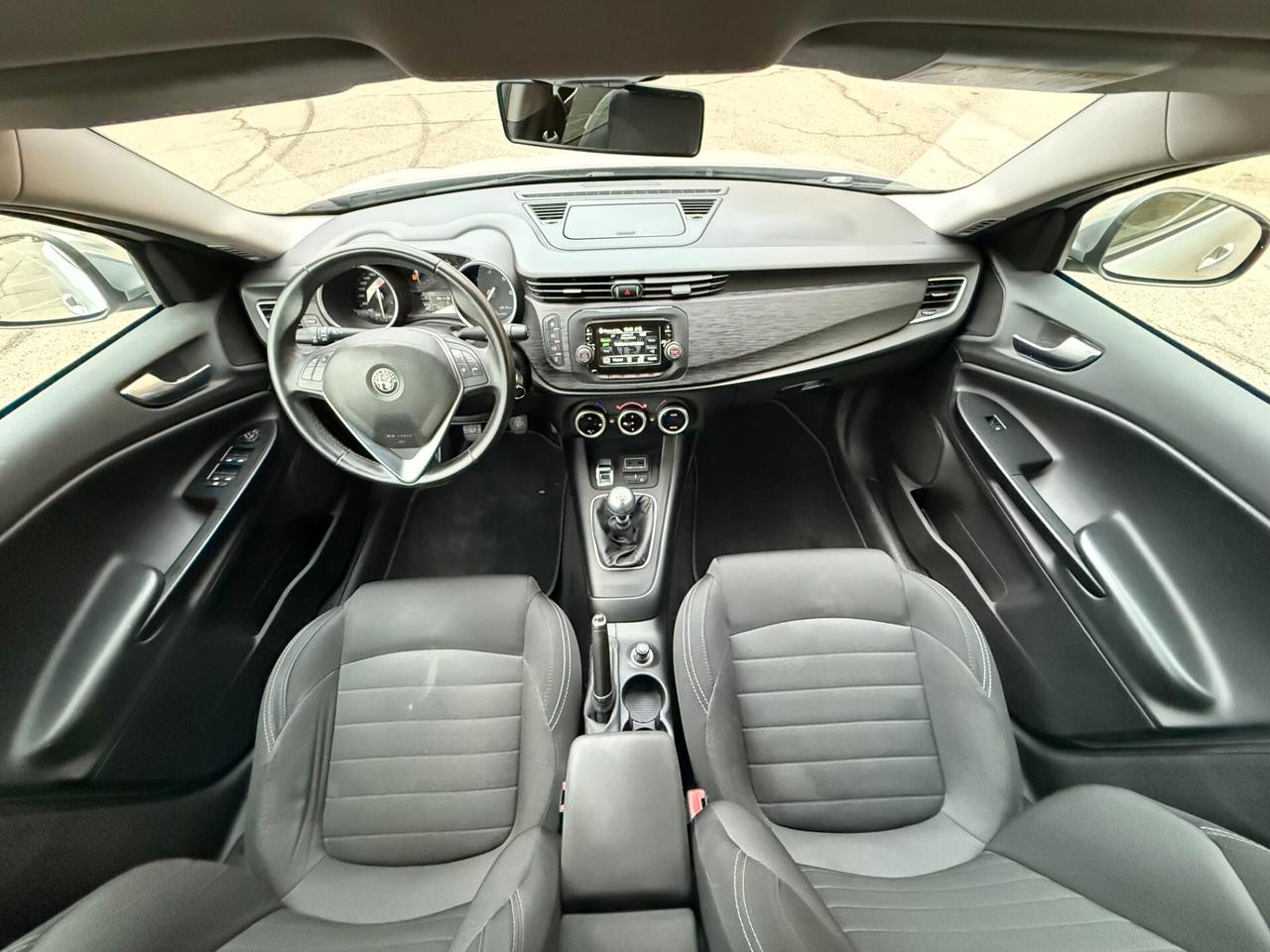 Alfa Romeo Giulietta/1.6 120CV/LED/CERCHI 17"/NEOPATENTATI