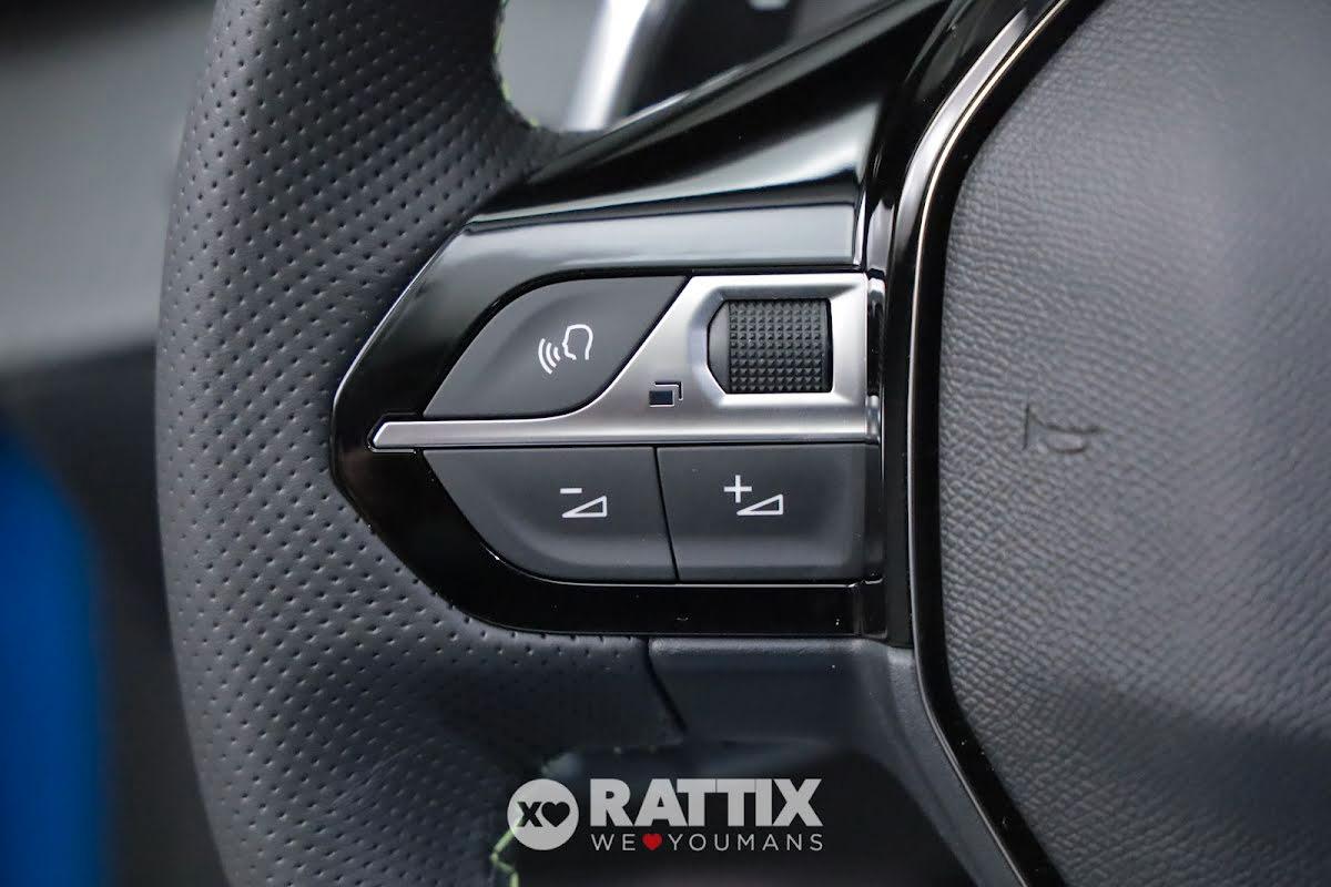 Peugeot 208 1.2 Hybrid 136CV GT e-dcs 6