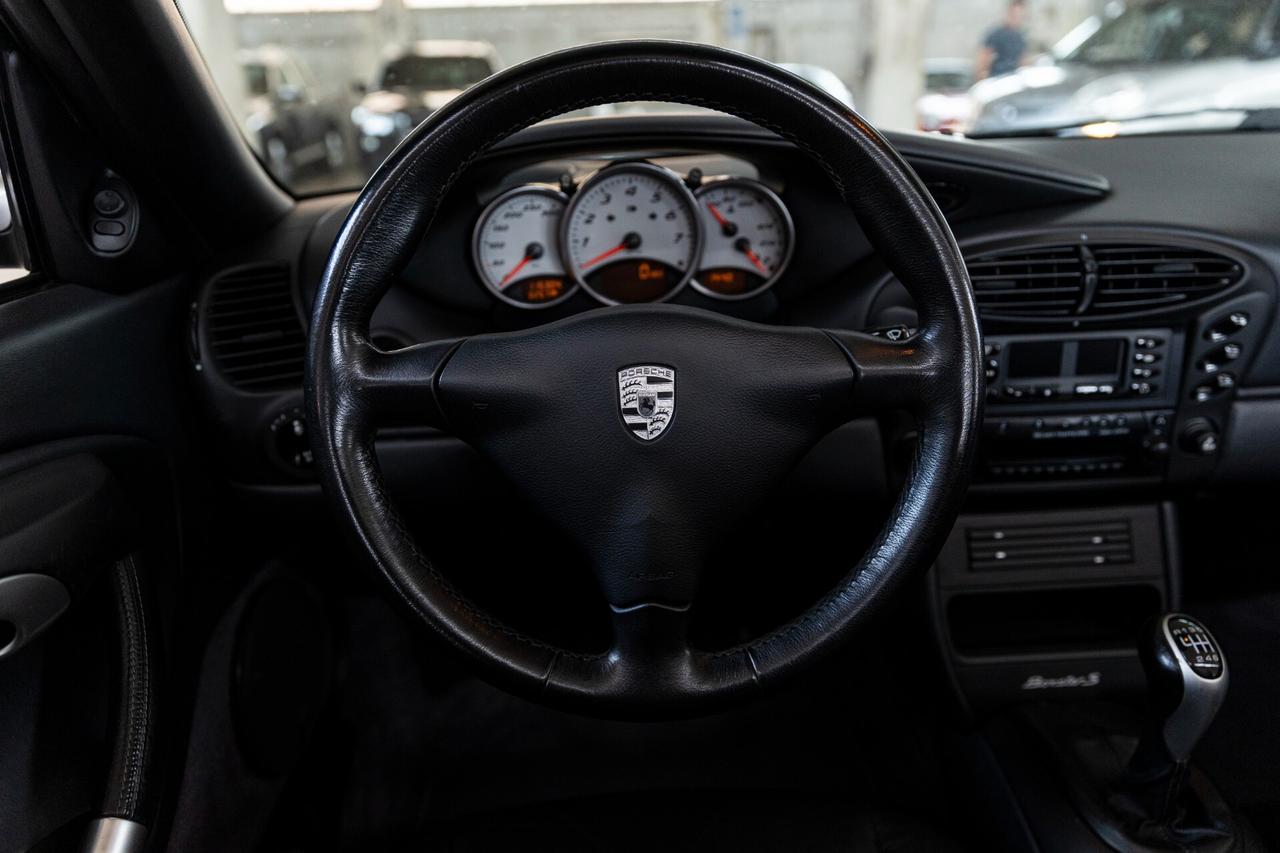 Porsche Boxster 3.2i 24V cat S