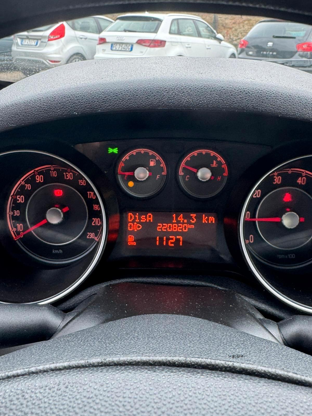 Fiat Grande Punto 1.4 5 porte Actual Natural Power