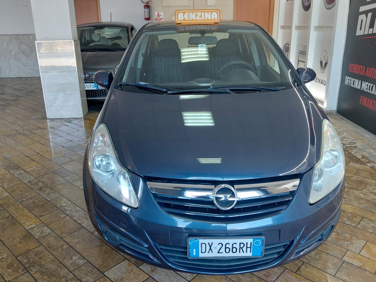 Opel Corsa 1.2 5 porte soli 118000 km