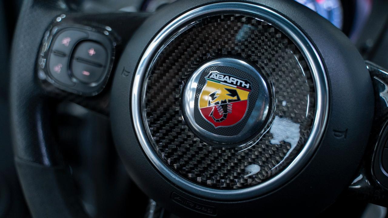 Abarth 595 Competizione 1.4 T JET 180 CV SABELT BREMBO XENO NAVI FULL OPTI