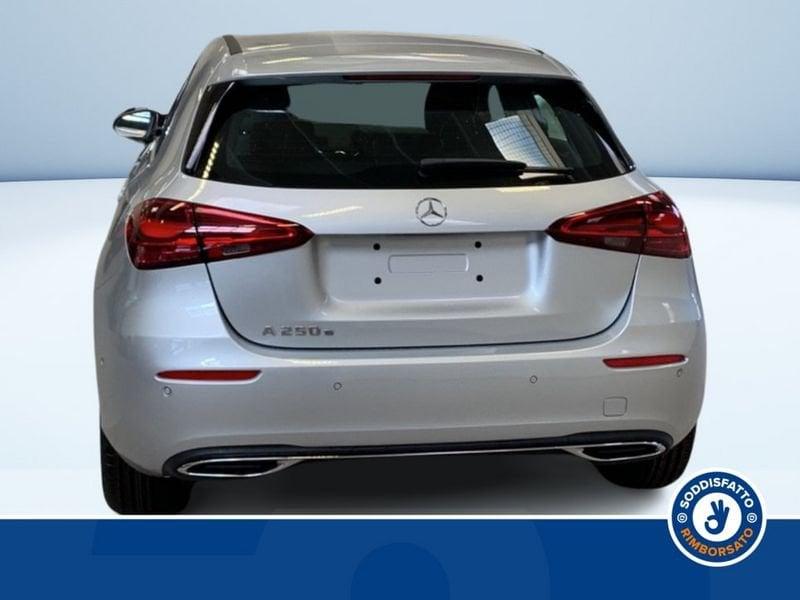 Mercedes-Benz Classe A A 250 e Plug-in hybrid Automatic Advanced Progressive