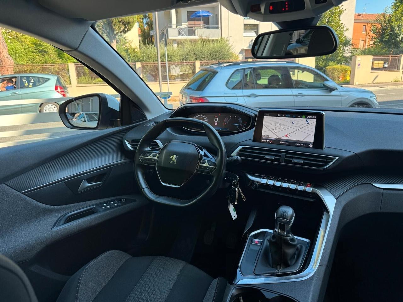 PEUGEOT 3008 BlueHDi 120cv S&S ALLURE