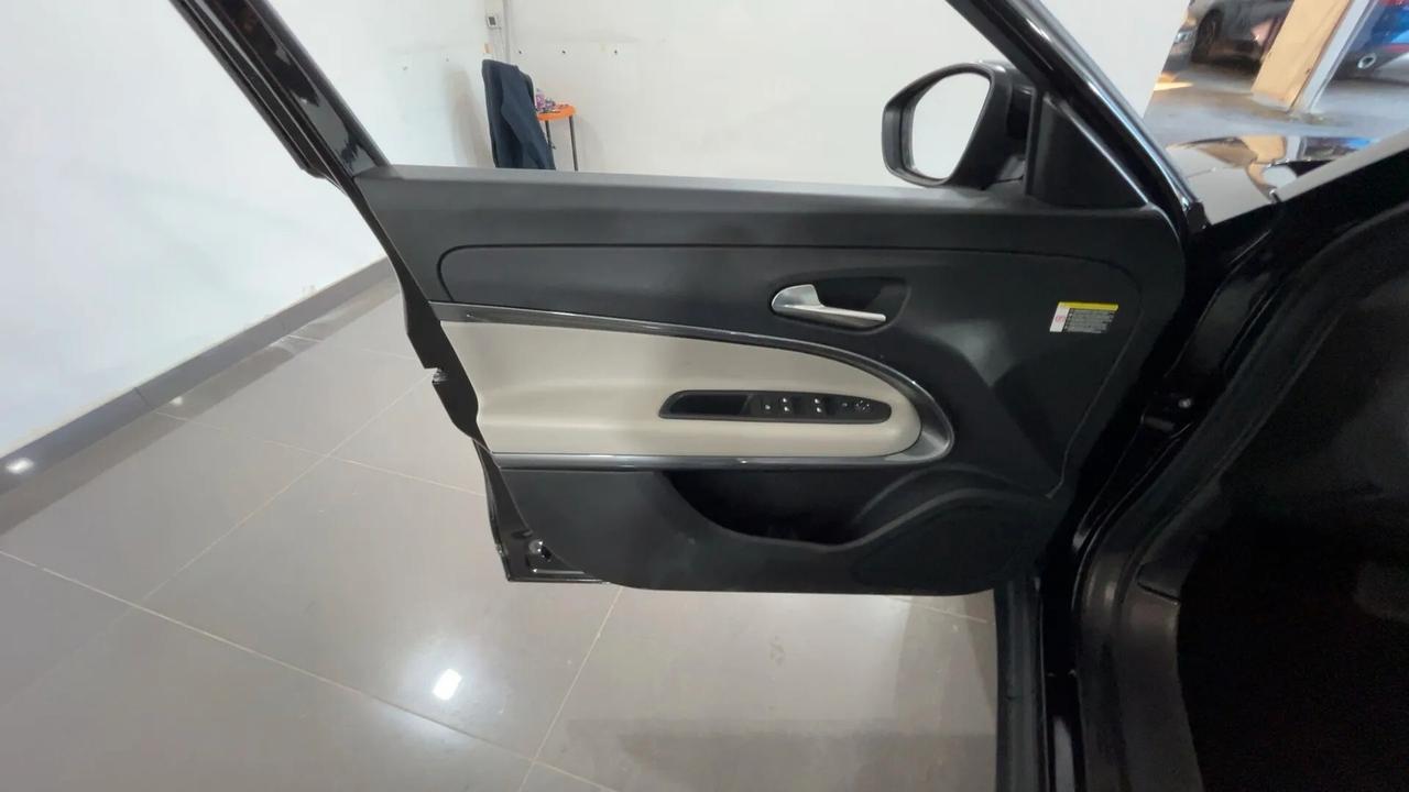 Fiat 600 Hybrid 110 CV DCT MHEV La Prima