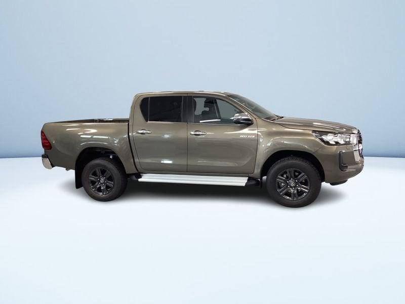 Toyota Hilux 2.4D M DC 4WD LNG MY23