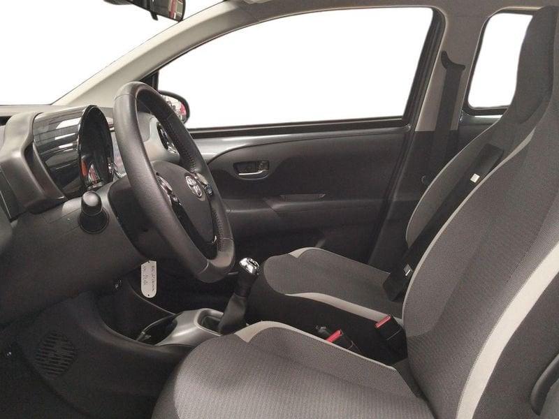 Toyota Aygo 1.0 VVT-i x-play