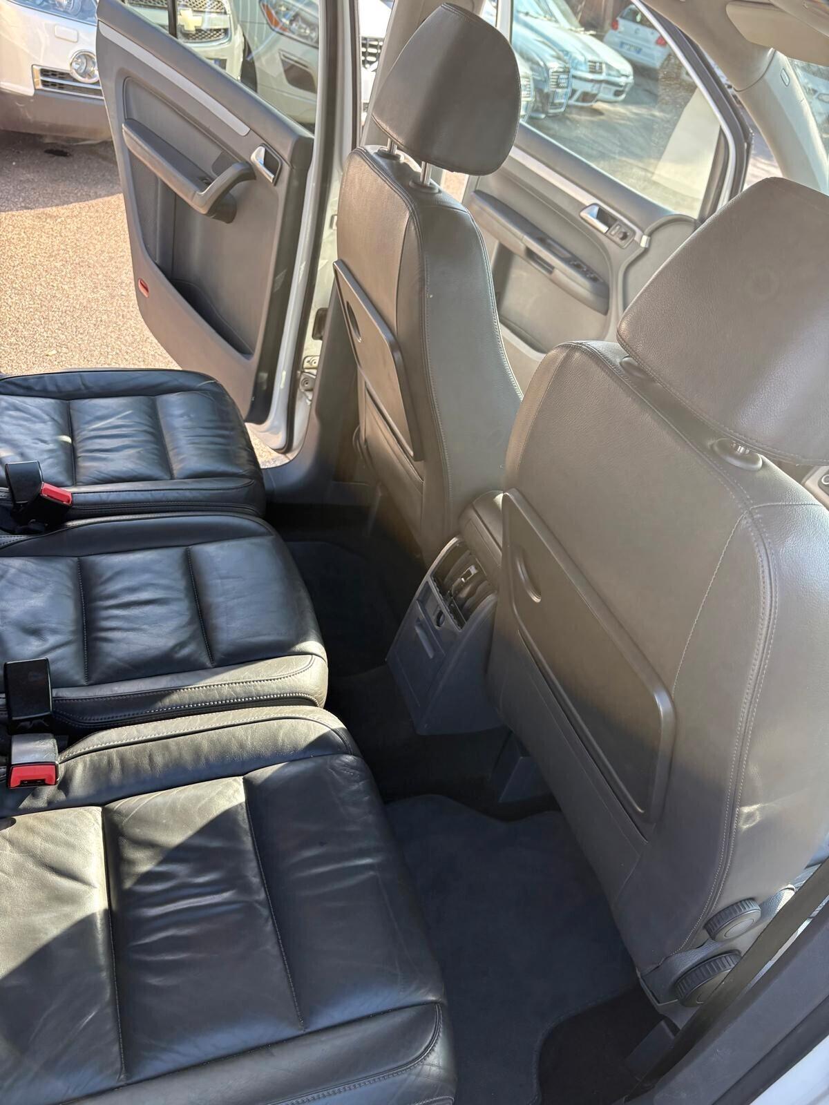 Volkswagen Touran 1.4 TSI 150CV Highline Ecofuel