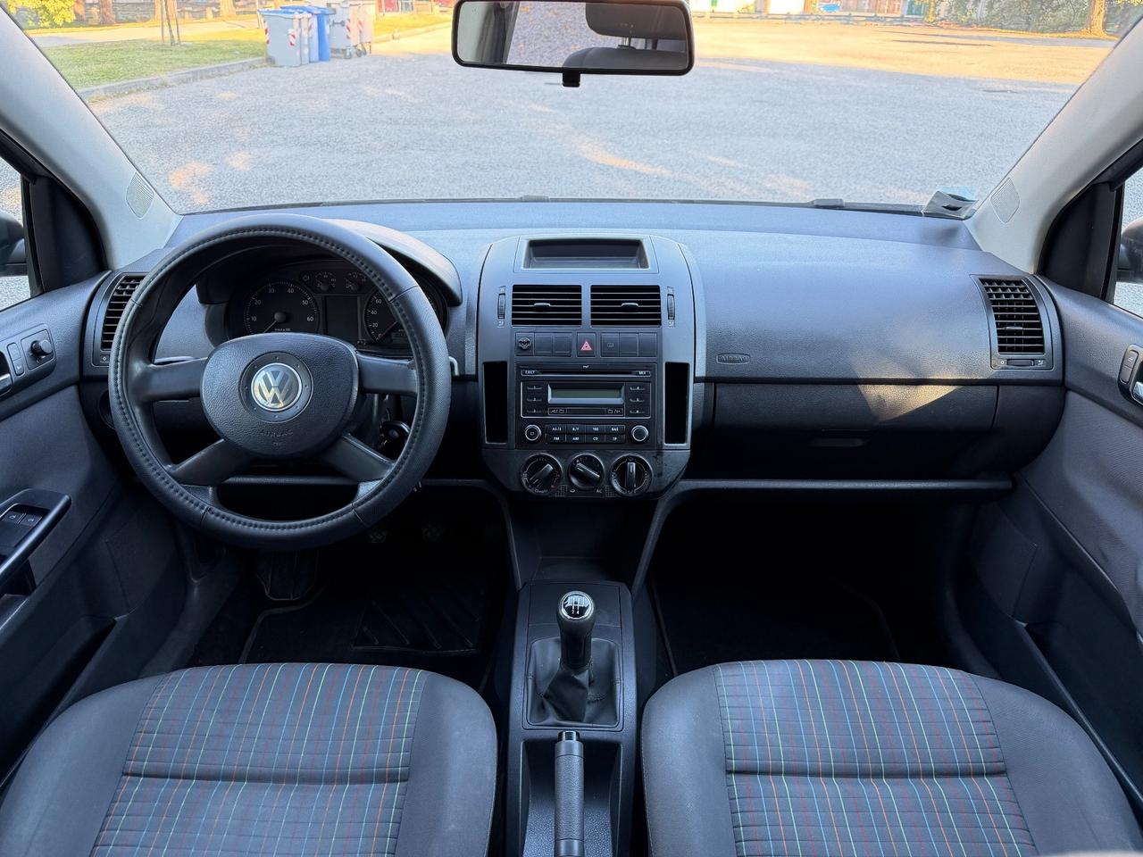 Volkswagen Polo 1.2/64CV 12V 5p. Comfortline
