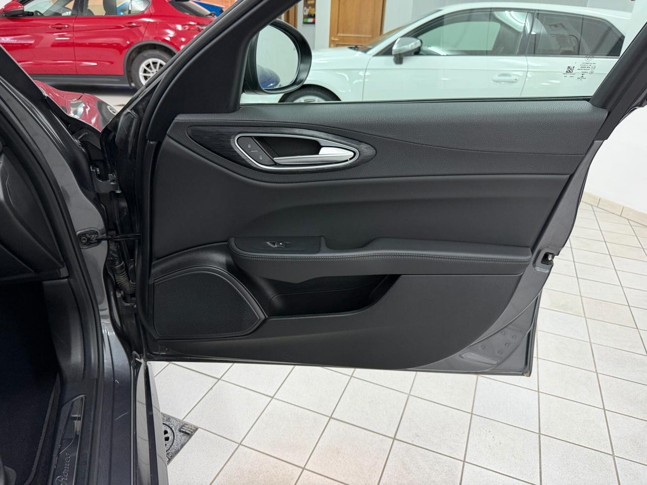 Alfa Romeo Giulia 2.2 Turbodiesel 160 CV AT8 Super Business