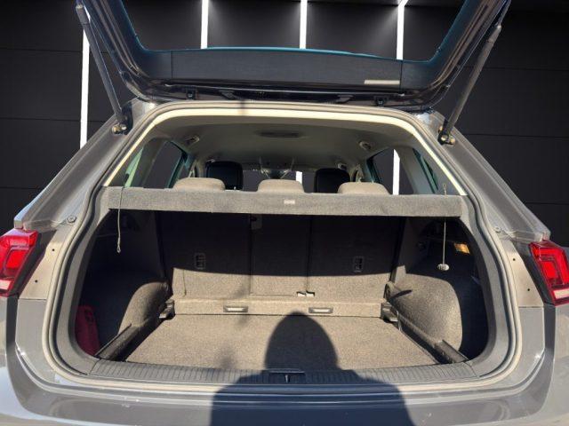 VOLKSWAGEN Tiguan 2.0 TDI 150 CV SCR DSG Life
