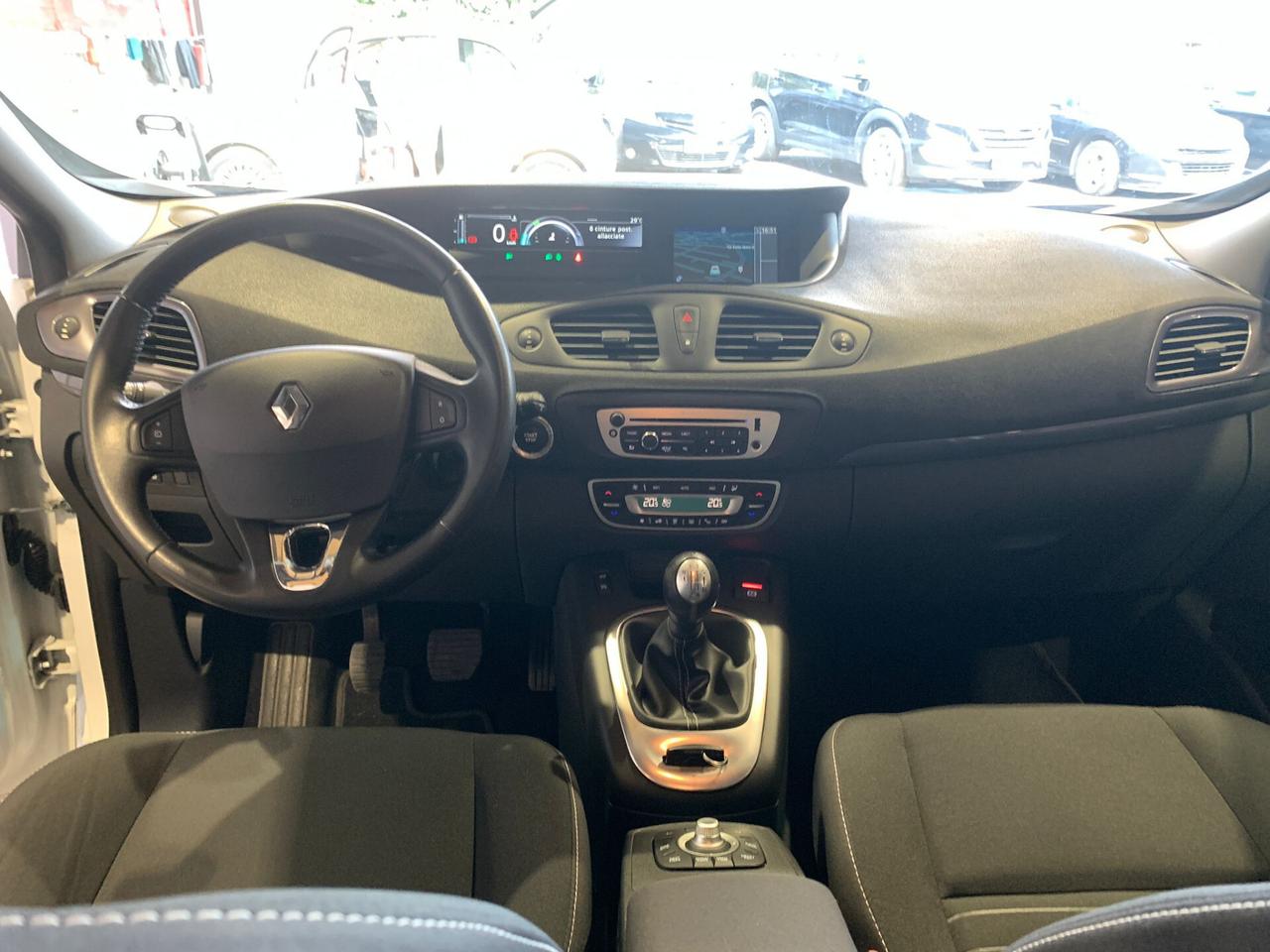 Renault Scenic 1.5 dCi 110CV