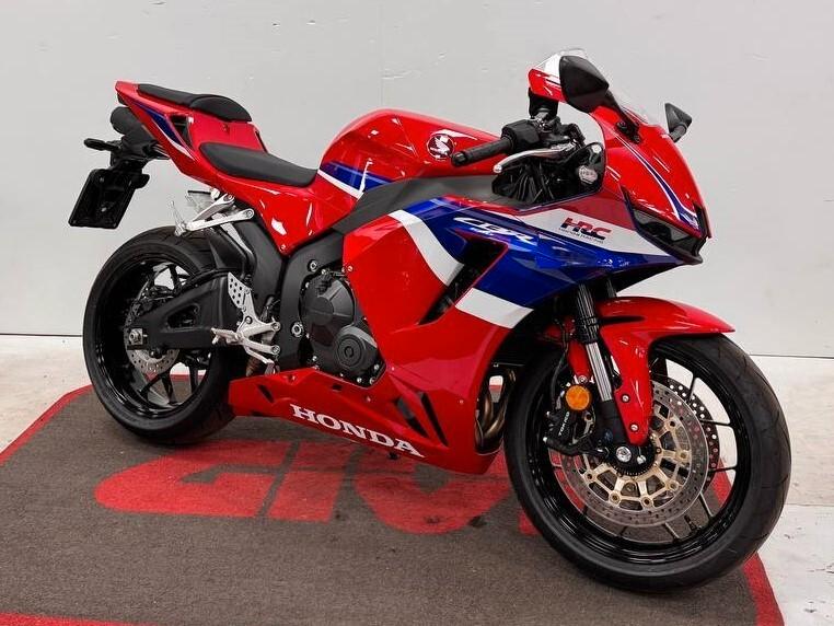 Honda CBR 600 RR - KM0 DA 156 € AL MESE – SENZA ANTICIPO