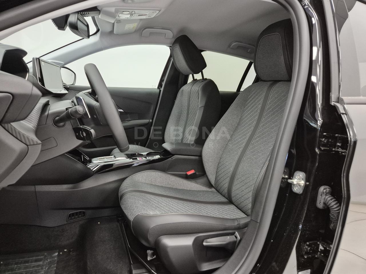 Peugeot 208 1.2 hybrid allure 110cv e-dcs 6