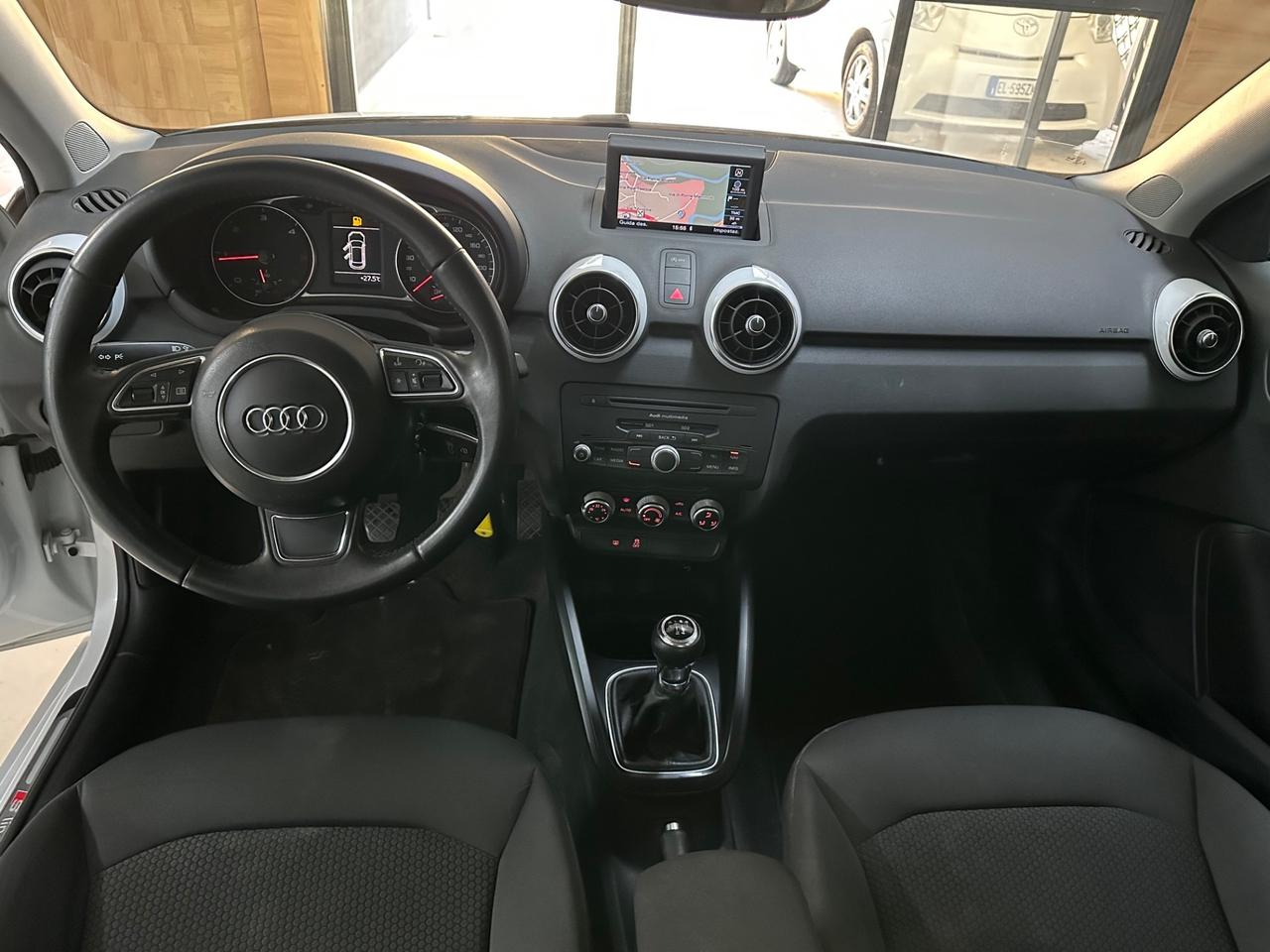 Audi A1 SPB 1.6 TDI S line edition