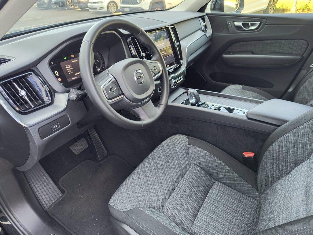 VOLVO XC60 2.0 b4 Core auto del 2023
