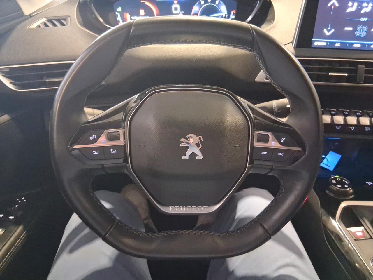Peugeot 5008 PureTech Turbo 130CV S&S Allure 7 POSTI