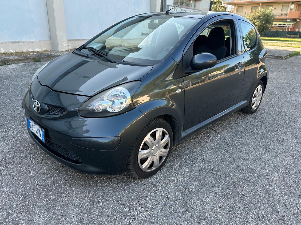 Toyota Aygo 1.0 12V VVT-i 3 porte Sol