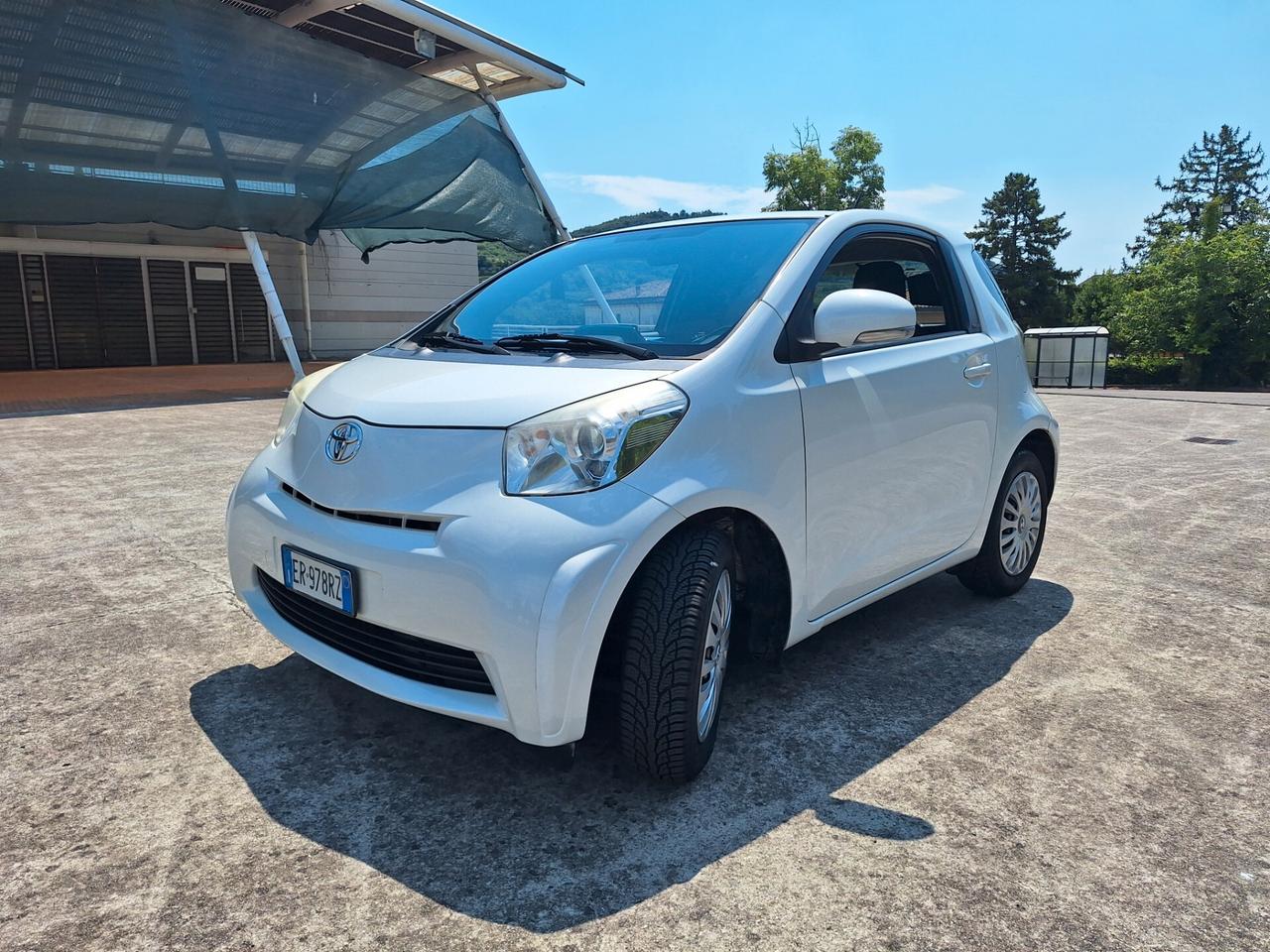 Toyota iQ 1.0 CVT Trend CAMBIO AUTOMATICO