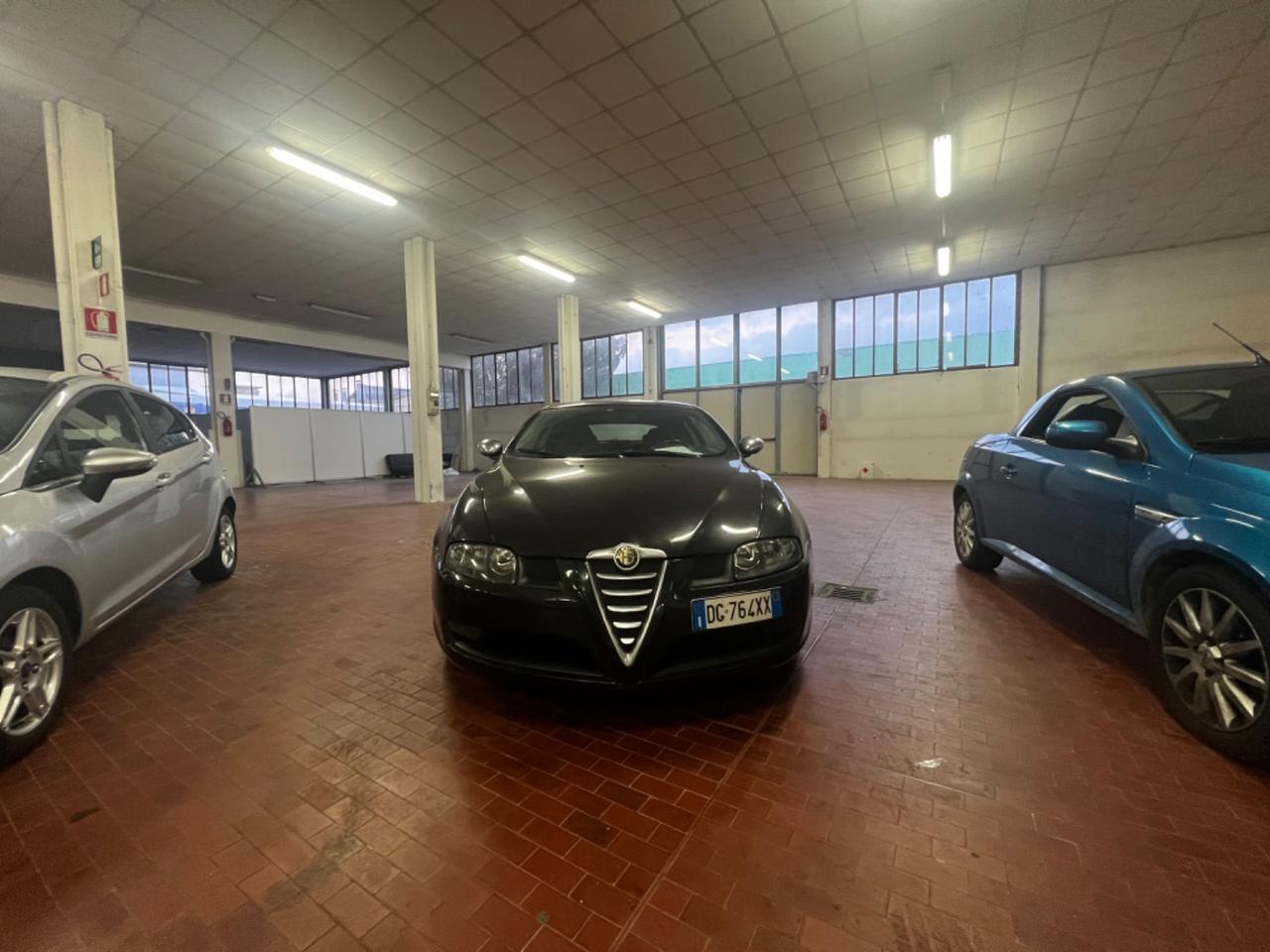 Alfa Romeo GT 1.9 JTDM 16V Distinctive