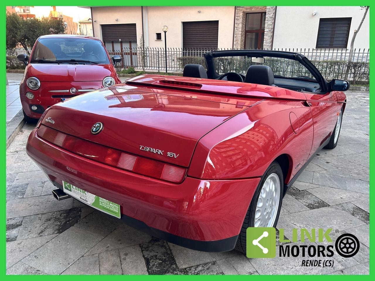 Alfa Romeo Spider 2.0i 16V Twin Spark cat 04/1995